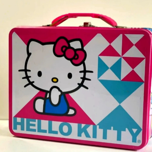 Hello Kitty Metal Lunch Box Tin Box Co - Picture 1 of 6